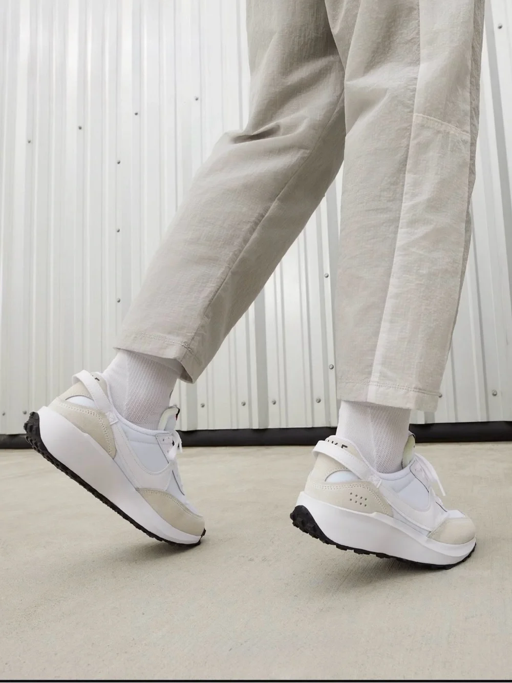 Nike waffle debut